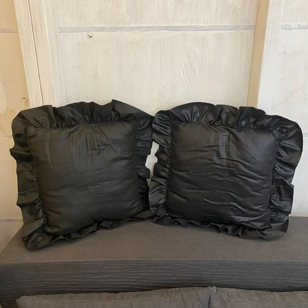 Vtg Black Chintz Decorative Ruffles Set of 2 Pillows Dark Romantic Cottage 15x15